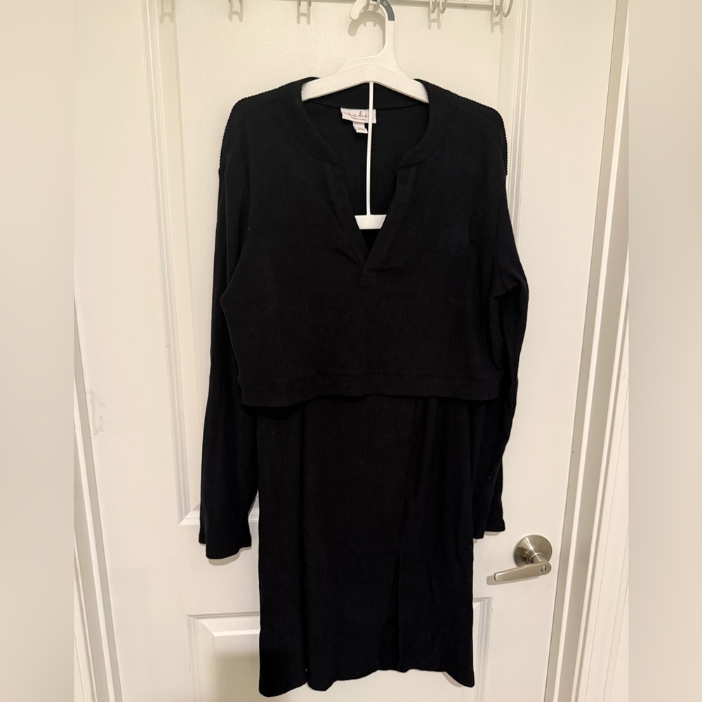 Ingrid & Isabel Classic Black Two-Piece cropped set
